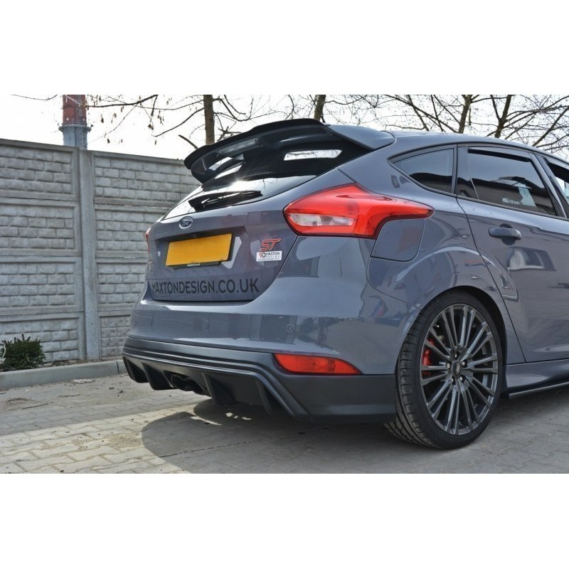 Difusor parachoques trasero Ford Focus mk3 facelift 15 18 Look R