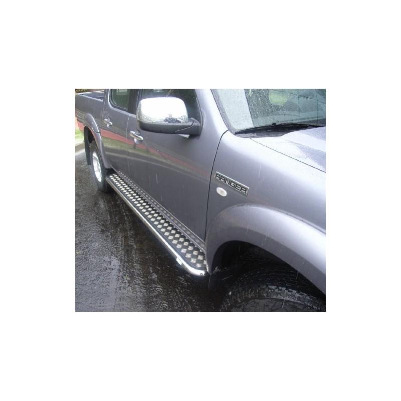 estribos laterales inox ovales Ford Ranger 07 Doble Cabina  Bull