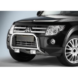 Delantera delantera inox  Mitsubishi Montero pajero V80 BK 2007 