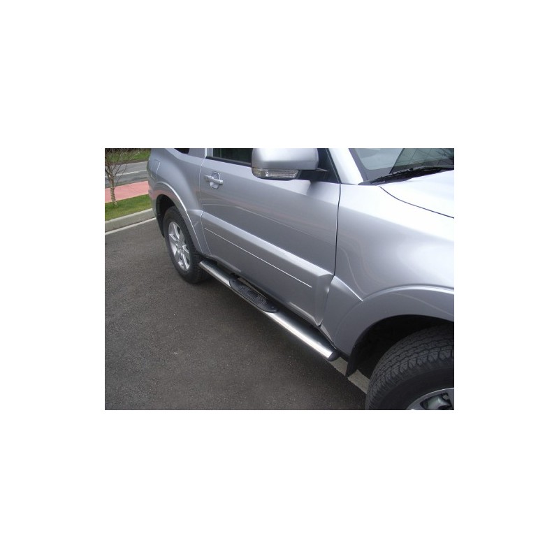 estribos laterales inox ovales 3 puertas Montero pajero V80 BK 2