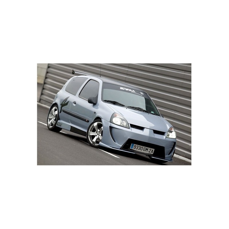 Parachoques del Renault Clio III mod Boost