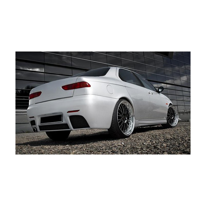Parachoques trasero Alfa 156 GTA