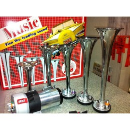 Bocina musical  quot  SEPTIMO DE CABALLERIA  quot  Cromada