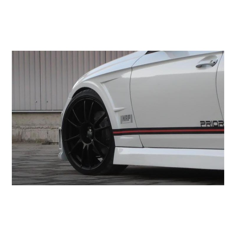 Aletas delanteras Mercedes CLS W219 mod Prior