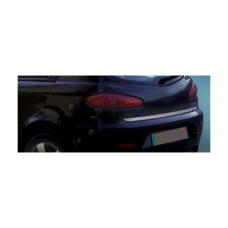 Moldura porton Acero Inoxidable Alfa 147 97 