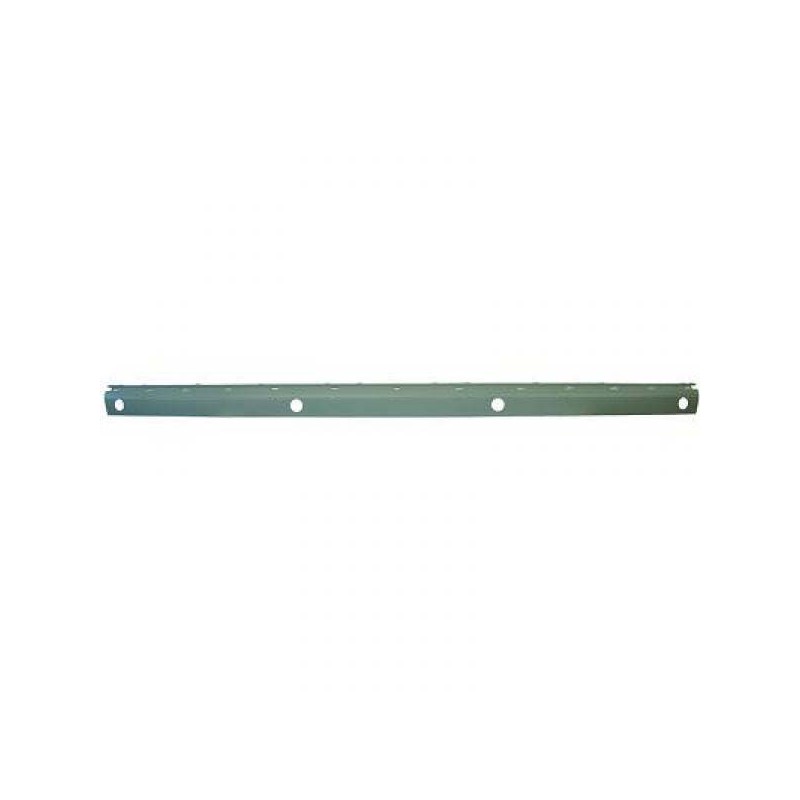 Embellecedor del paragolpes trasero central Mercedes Benz clase 