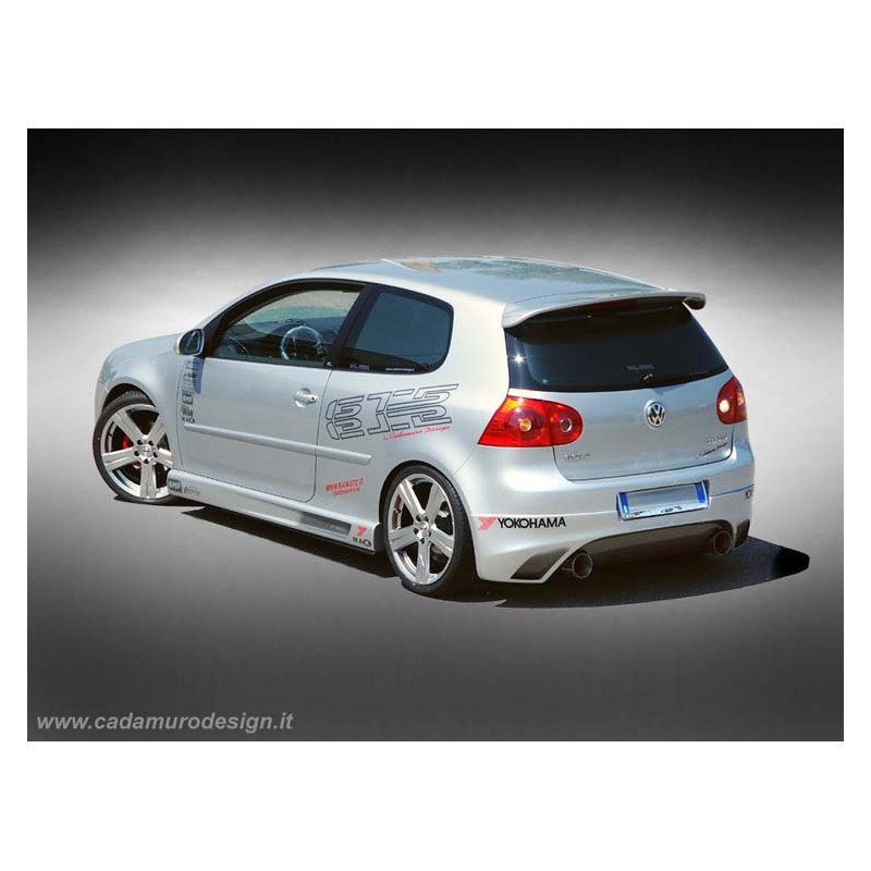 Anadido trasero sin hueco para escapes VW Golf V Cadamuro Design