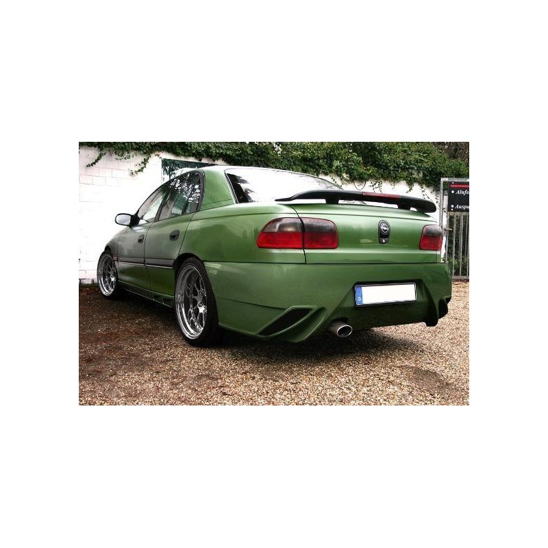 Parachoques trasero Opel Omega B Xtreme