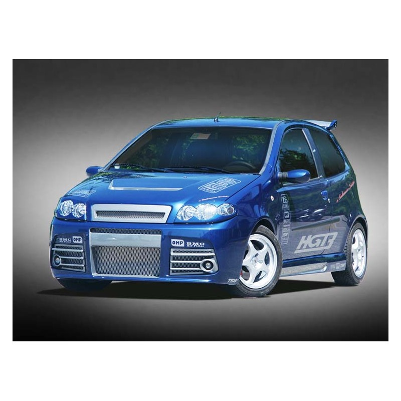 Paragolpes delantero con rejillas y huecos para faros originales