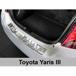 PROTECTOR PARACHOQUES TRASERO ACERO INOXIDABLE TOYOTA YARIS FACE