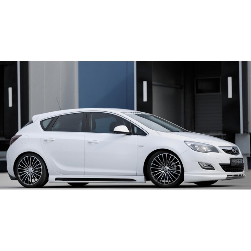 Faldones laterales Opel Astra J mod RIEGER