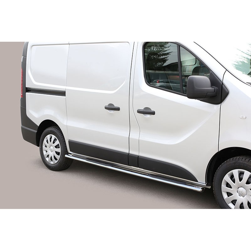 Estribos laterales Opel Vivaro 2014  en tubo inox seccion oval c