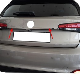 MOLDURA PORTON TRASERO ACERO INOXIDABLE FIAT TIPO 2016 