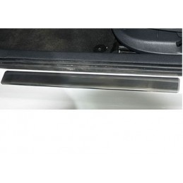 MONTANTE DE PUERTAS EN ACERO INOXIDABLE VW PASSAT B7 2010 