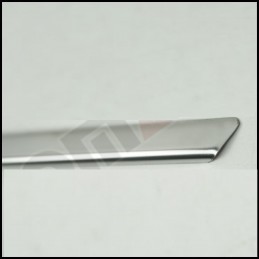 MOLDURA PORTON TRASERO ACERO INOXIDABLE VW TOUAREG 2015 