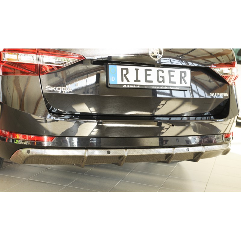 Anadido difusor trasero Skoda Superb 2015  RIEGER carbono