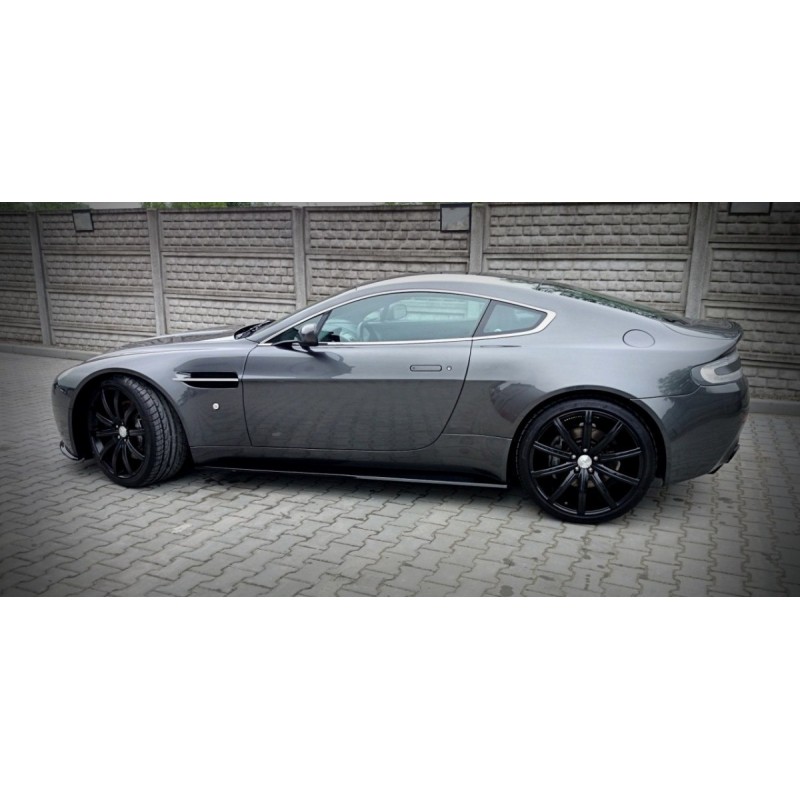 DIFUSORES LATERALES ASTON MARTIN V8 VANTAGE LOOK FIBRE CARBON 20
