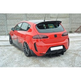 Difusor trasero Seat Leon 1p con kit aero MAXTON