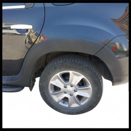 JUEGO PASOS DE RUEDA DACIA DUSTER 2010  8 PIEZAS  ABS
