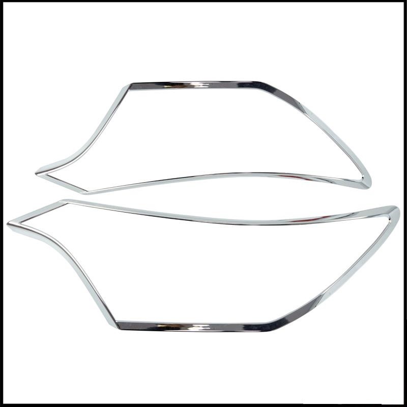 MARCOS FAROS CROMADOS TOYOTA RAV 4 2016 