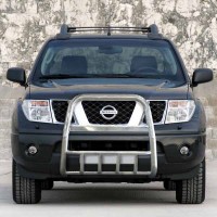 NAVARA D 40 2005 